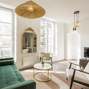 Appartement Cozy - Marais - Fbg Saint Antoine, Paris